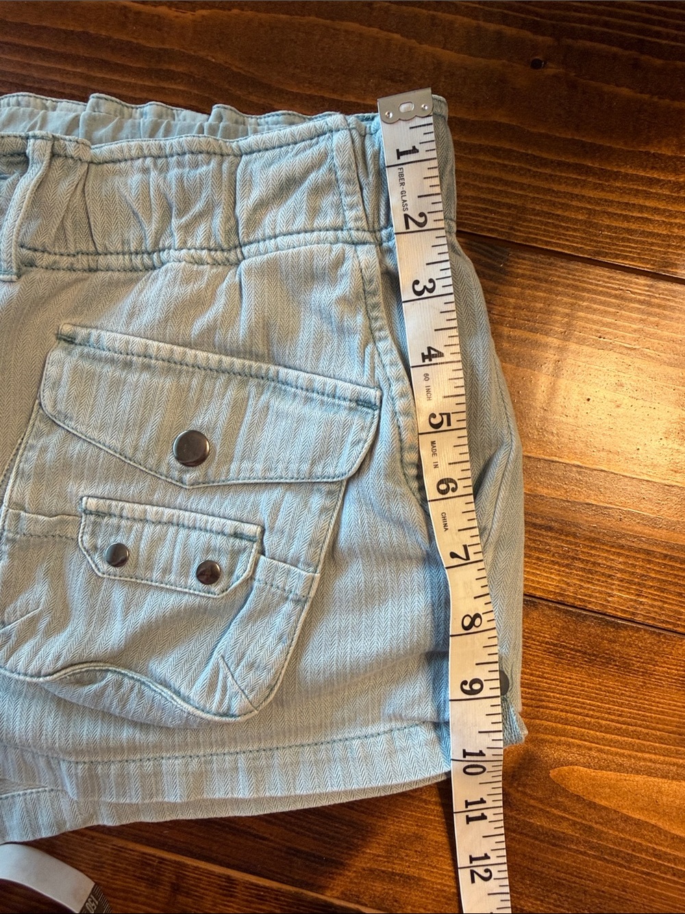We The Free Waimea Slouchy Shorts by Free People. size XL color: cameo green - Picture 5 of 6